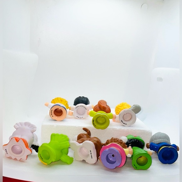Fisher-price Little People Set of 10 Characters. Variety Assortment - Picture 3 of 3